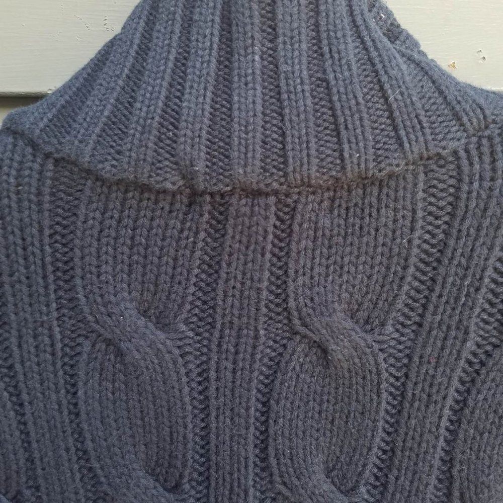Chaps Navy Chunky Cable Knit Cardigan Sweater with White Buttons Size Large - Picture 4 of 9